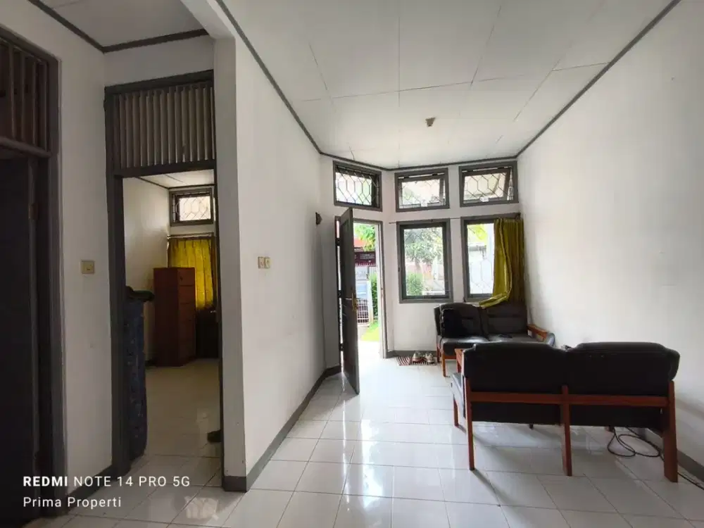 Dijual murah  jarang ada rumah lt130/80 hrg650jt villa bandung indah