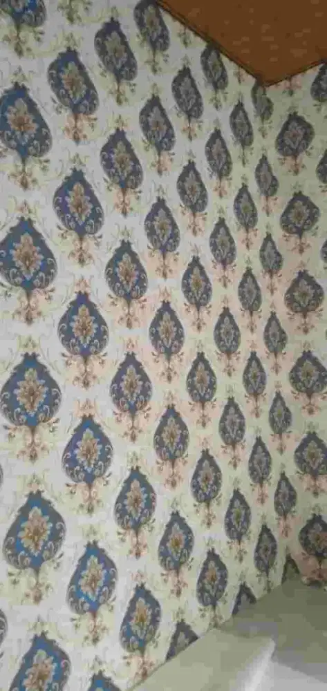 Jasa pasang wallpaper dinding premium