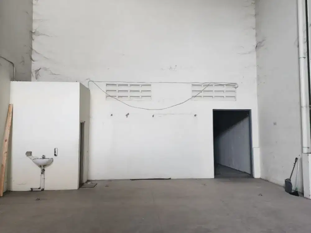 Gudang Siap Pakai di Kopo Bizpark – Turun Harga! Lokasi Strategis & SHM