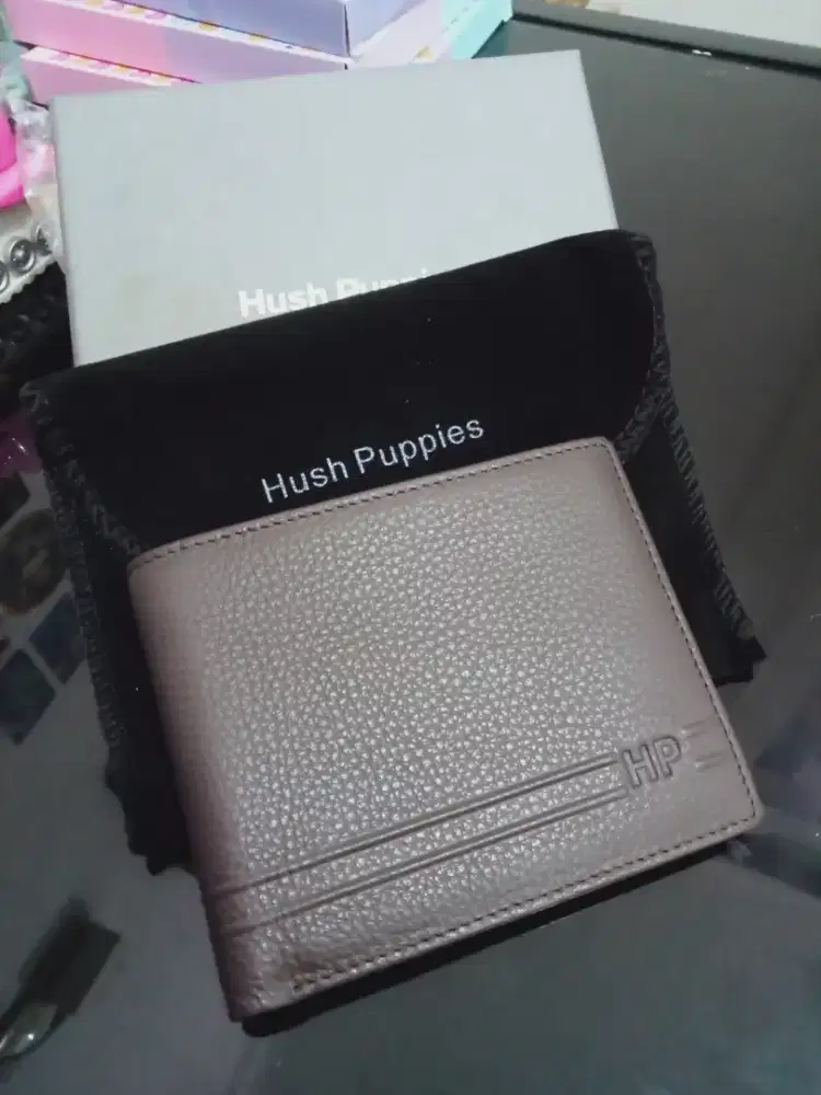 Dompet original hush puppies