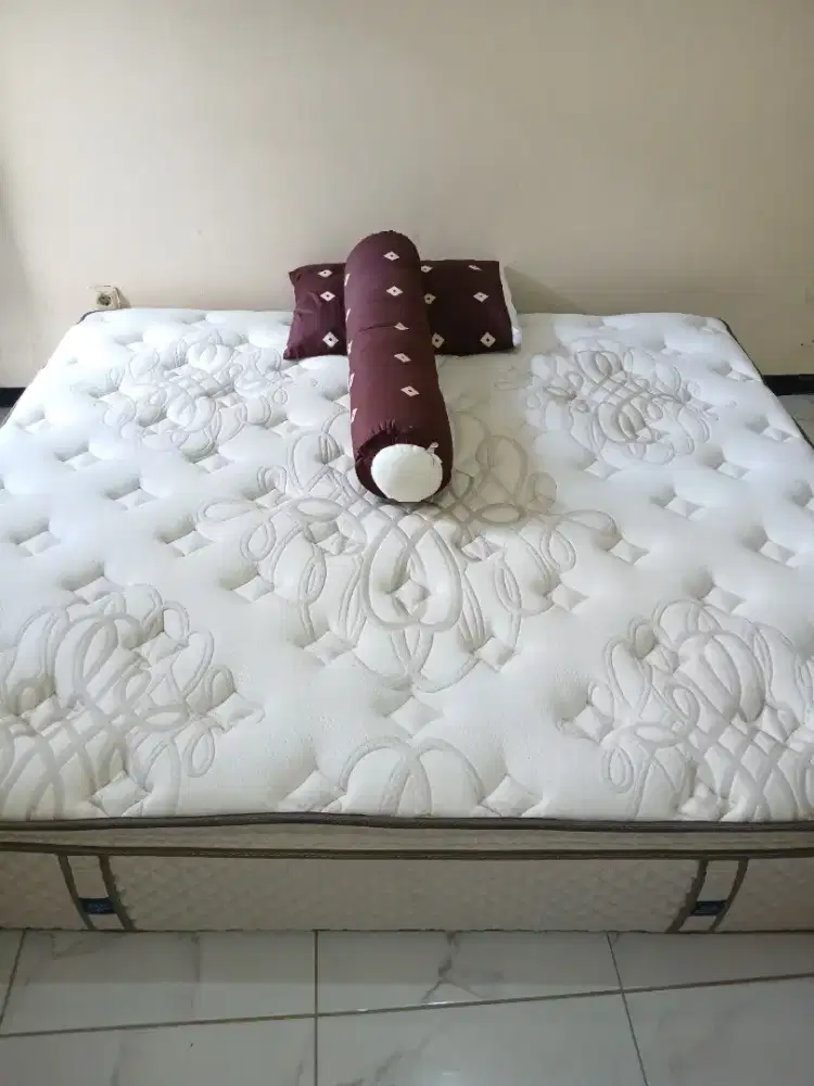 King Koil Kasur Springbed World Endorsed (180*200) mattress only
