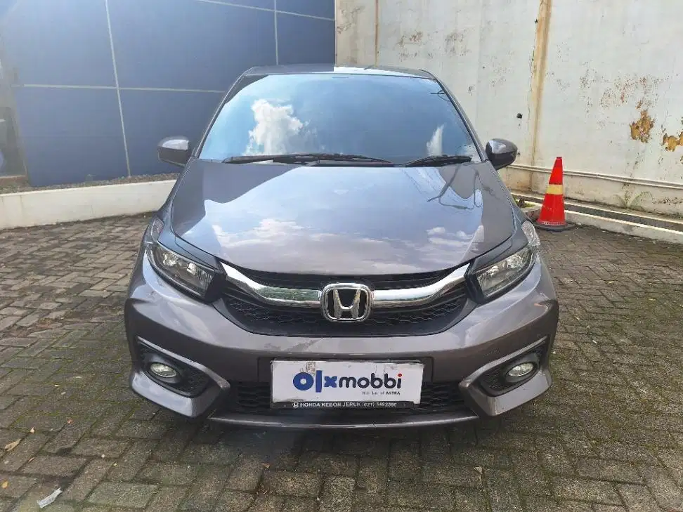 DP MURAH Honda Brio Satya 1.2 E Bensin-MT 2021 Abu CDKTB