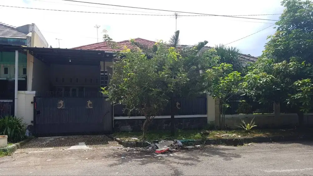Dijual Rumah Lokasi Sangat Strategis