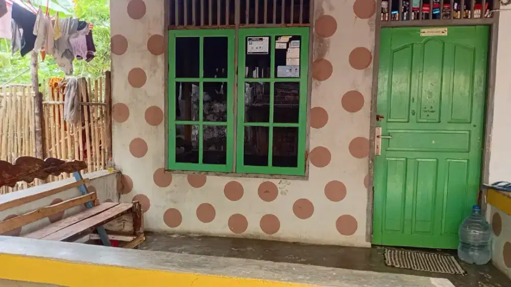 DIJUAL BEDENG 2 PINTU BESERTA TANAH LOKASI STRATEGIS