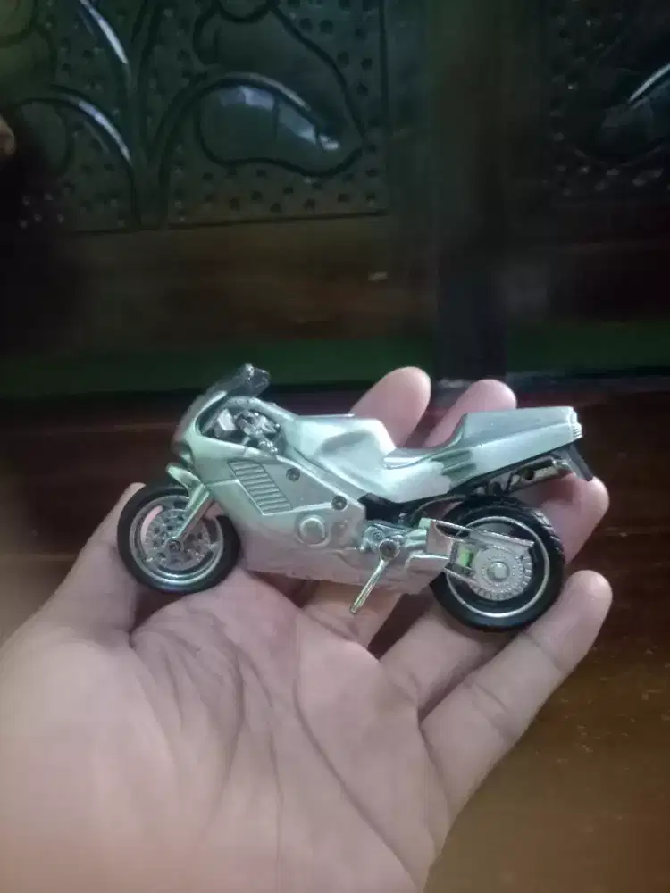 Jual pajangan motor