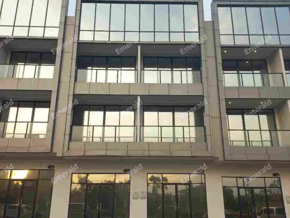 Pantai Indah Kapuk 2 - Rukan Mega Kuningan