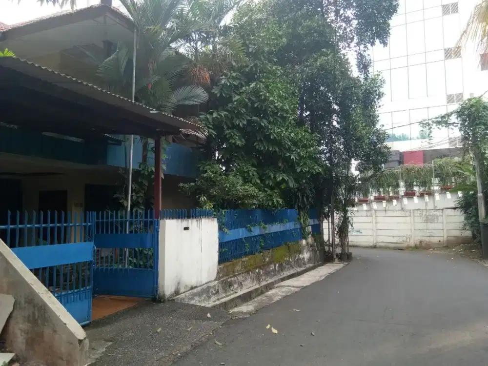 RUMAH PREMIUM SENOPATI – SCBD RARE LISTING! Lokasi Super Strategis, Pasar Sangat Terbatas!