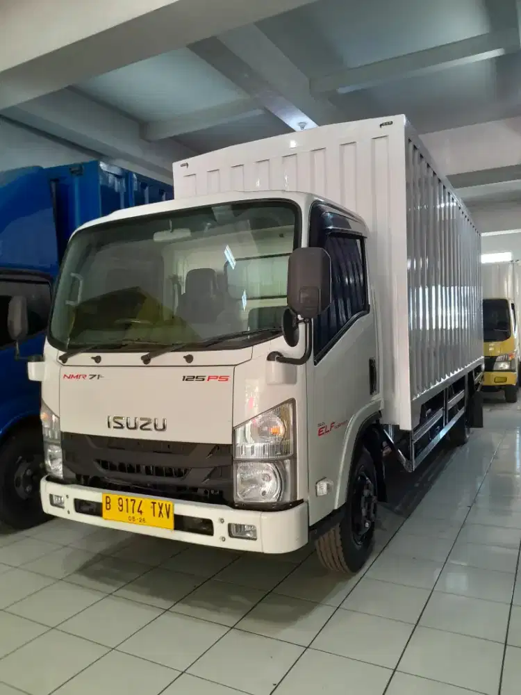 ISUZU ELF NMR71T SDL BOX