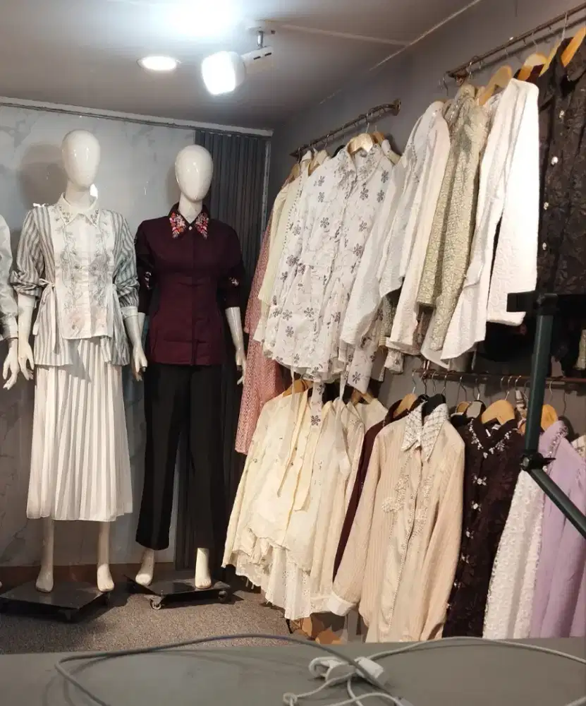 Open Recruitment — Host Live Wanita