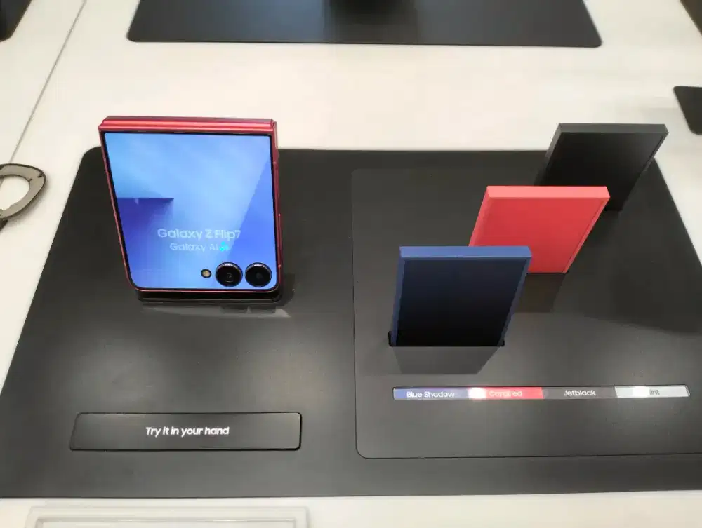 Cicilan HP Samsung Galaxy Z Flip7 promo 0%