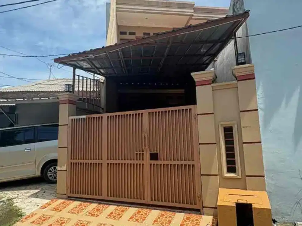 Dijual rumah 2 lantai di jalan abadi duren sawit rumah siap huni shm