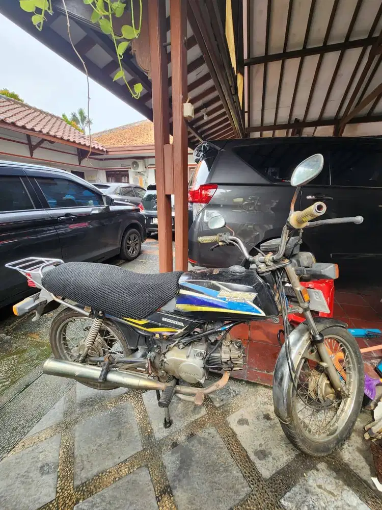 Honda Win 100 (Original) Tahun 2025