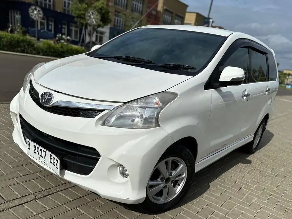 Toyota Veloz 1.5 AT 2015
