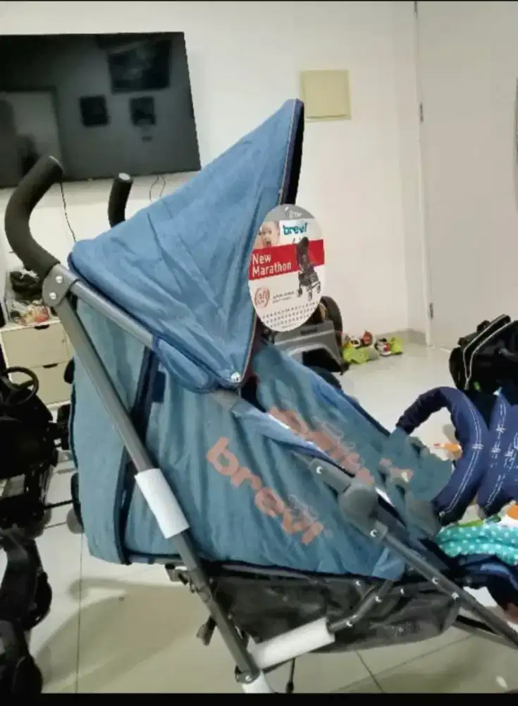 Dijual Stroller bayi 33kg merk marathonnl Brevi