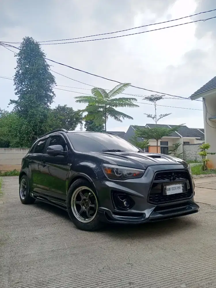 Mitsubishi outlander px 2014