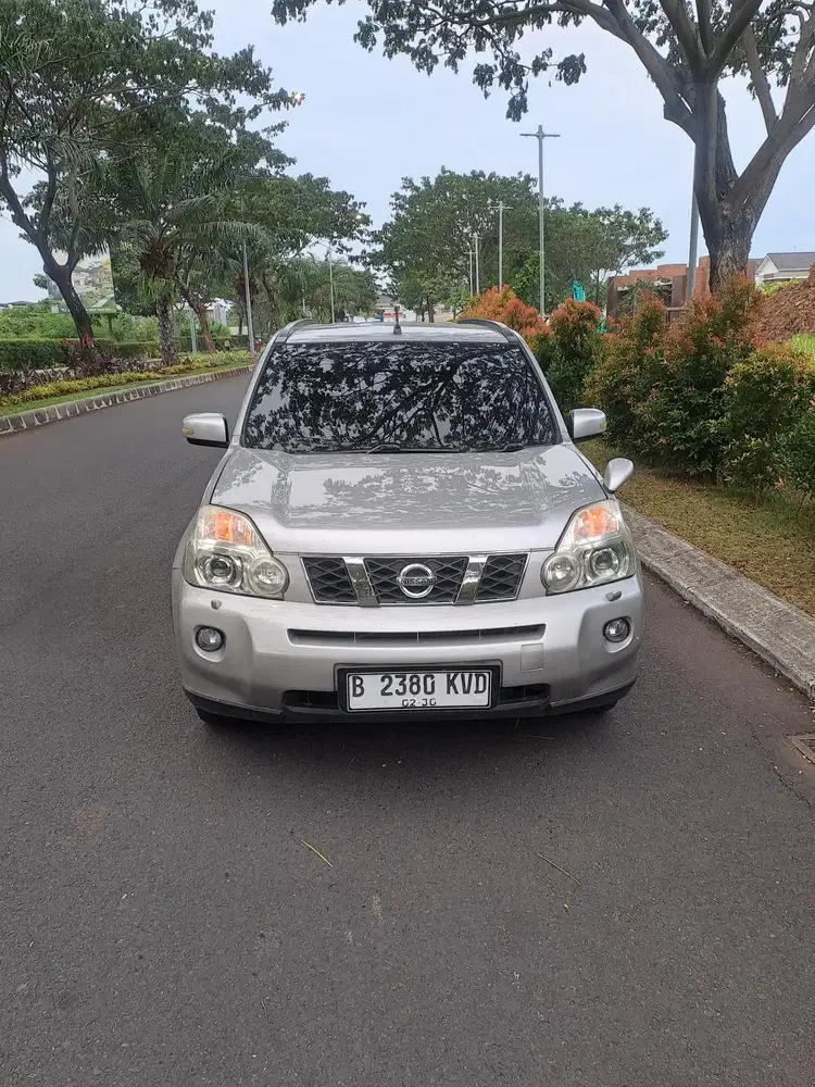 Nissan X-Trail 2011 Bensin