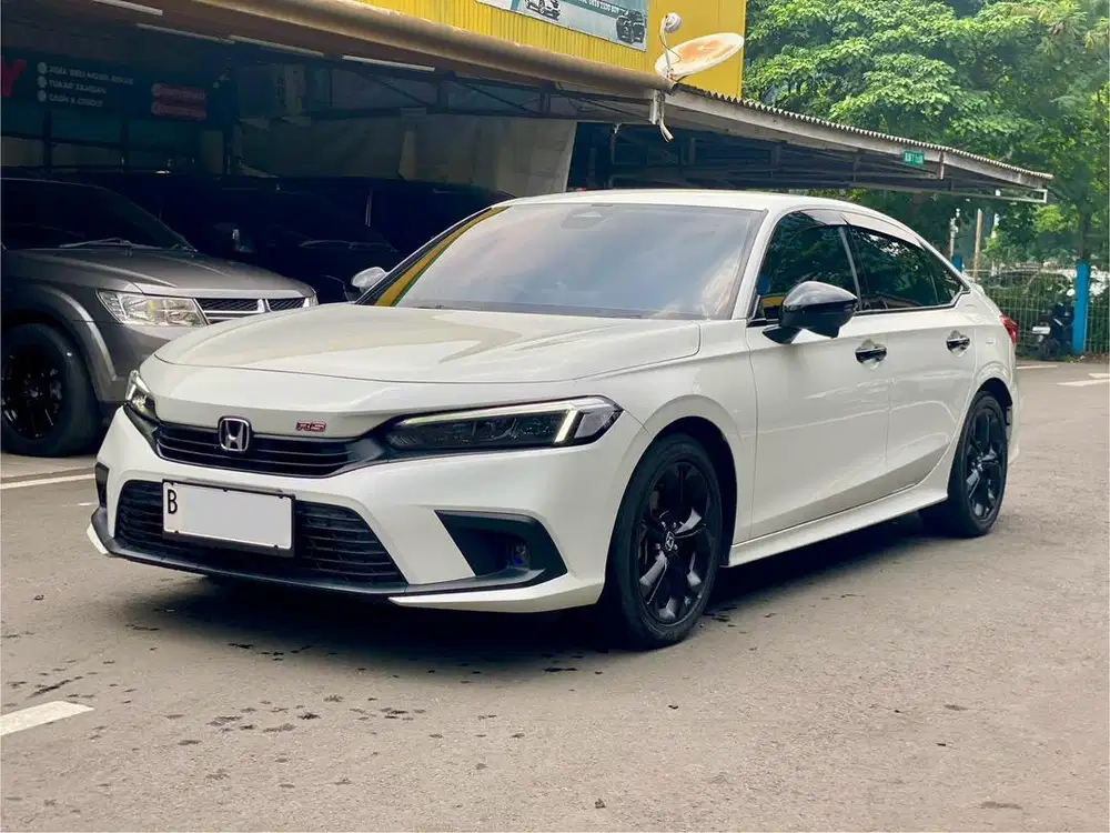 HONDA CIVIC RS 1.5 AT PUTIH 2023