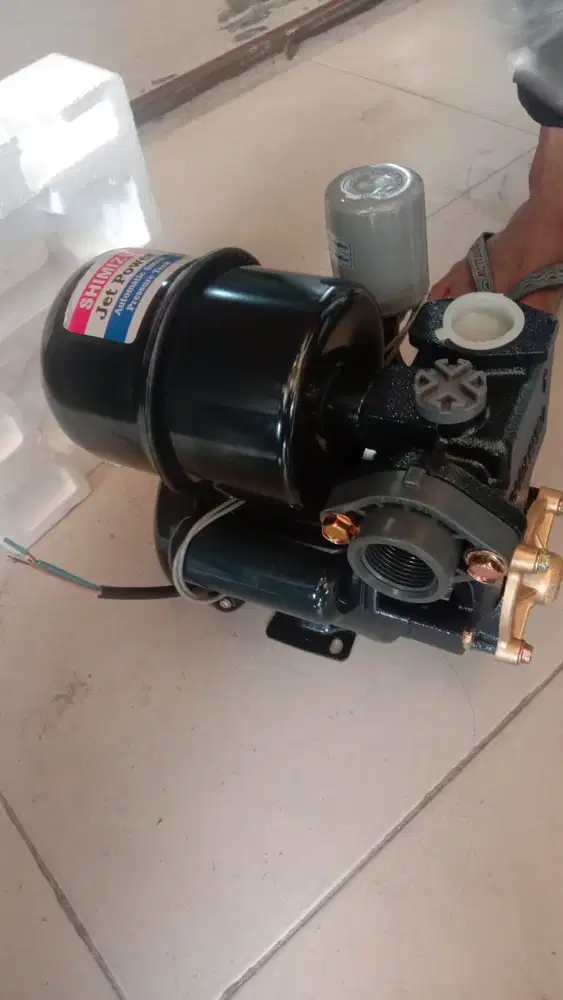 Pompa pendorong shimizu