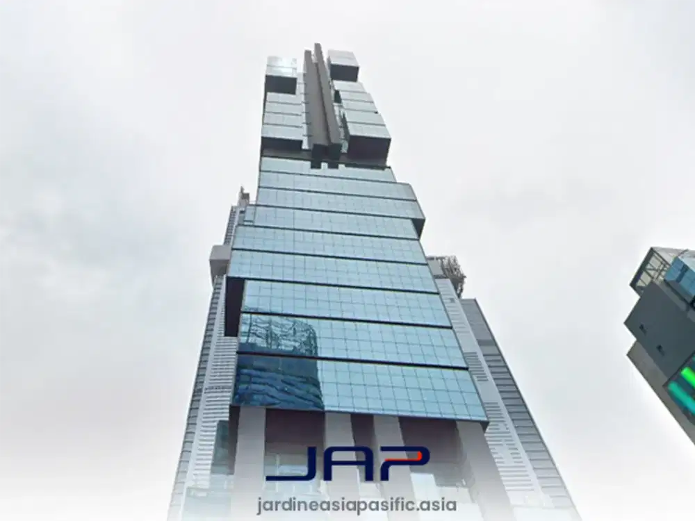 Sewa Kantor UOB Plaza 731 M2 Semi Furnished Area Thamrin Dekat Akses MRT