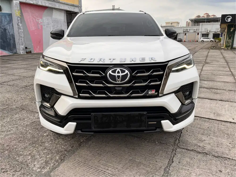 Toyota Fortuner 2,8 Gr Sport 4x2 At 2024