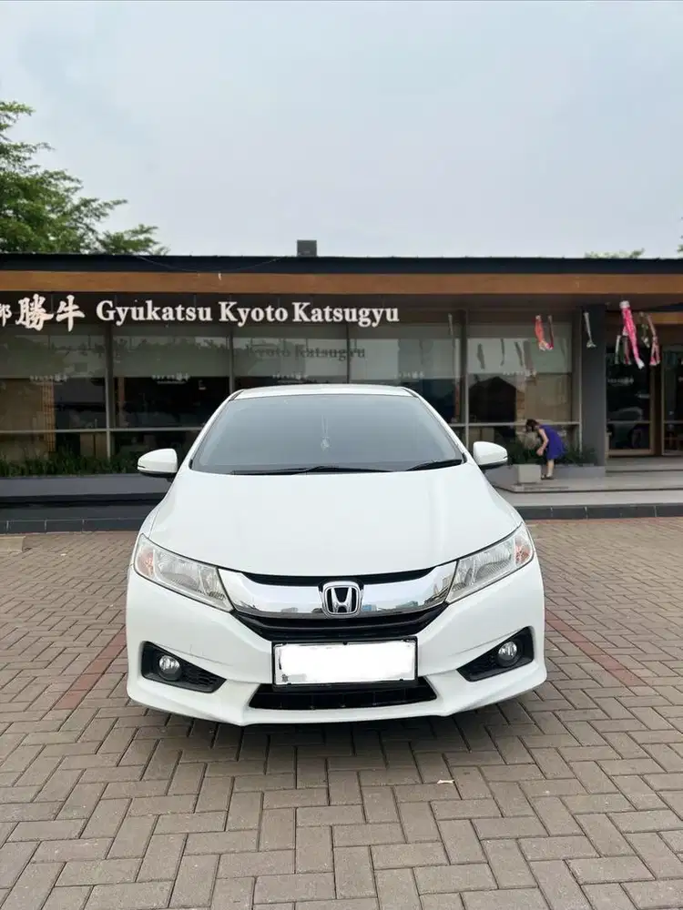 HONDA CITY ISTIMEWA TANGAN PERTAMA 2015