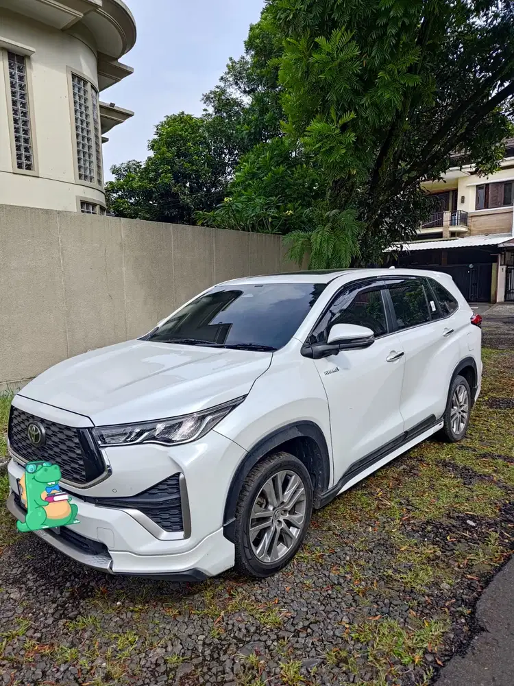 Toyota Kijang Innova 2023 Hybrid