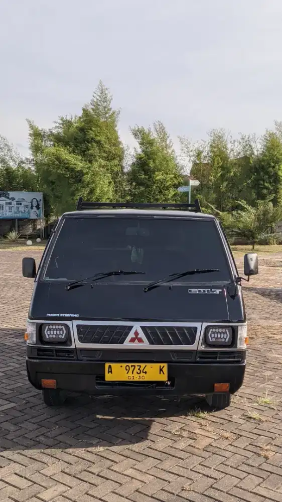 MITSUBISHI L300 TAHUN 2014.