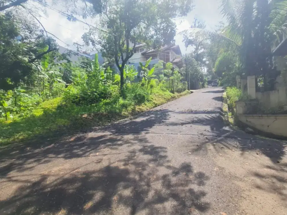 Tanah cocok untuk bangun rumah villa staycation di sayap tubagus ismail cigadung dago kota bandung
