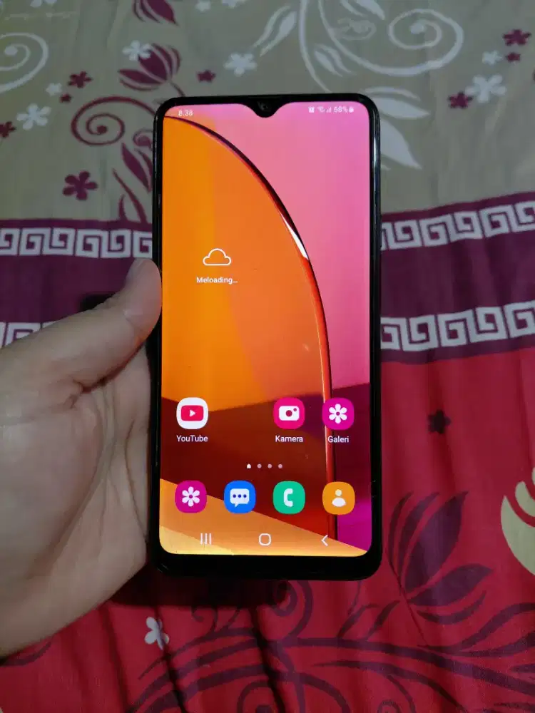 Handphone Samsung A20s