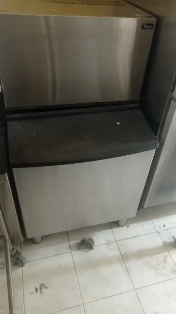 Chefer Ice Maker

Model = CICM-190