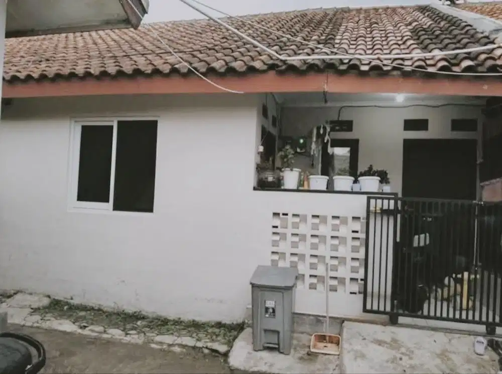 DIJUAL CEPAT! RUMAH DI CISARANTEN ENDAH – STRATEGIS & SIAP HUNI