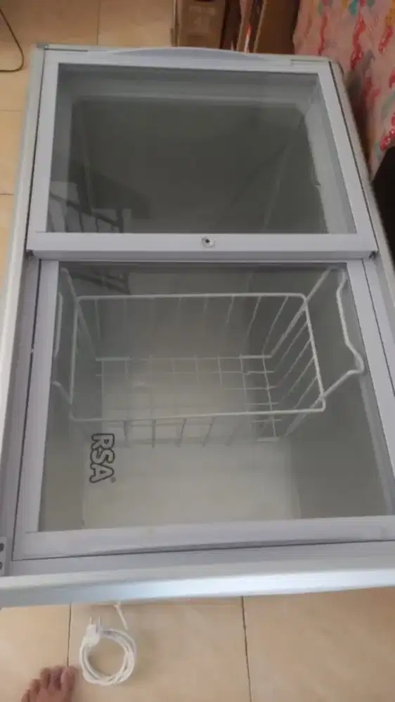 Pliser box seleding kaca RSA 200liter.gress