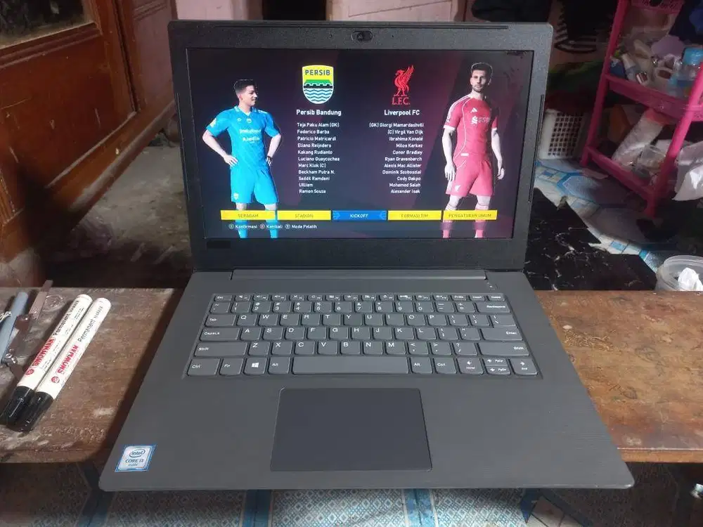 LENOVO V130 i3 RAM 8 GB SSD FULLGAMING