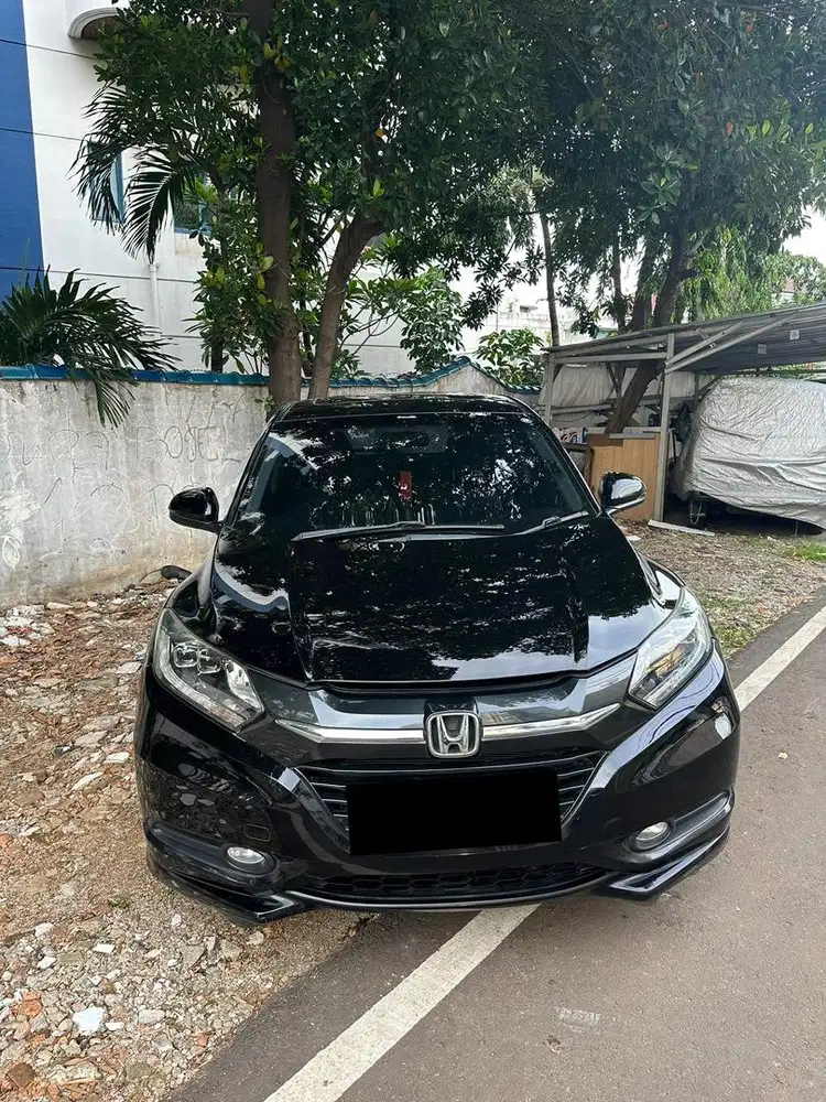 Jual hrv 1.8 prestige hitam 2015