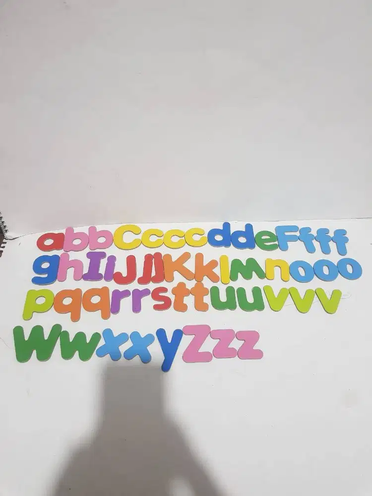 Mainan magnet alfabet abc huruf kayu