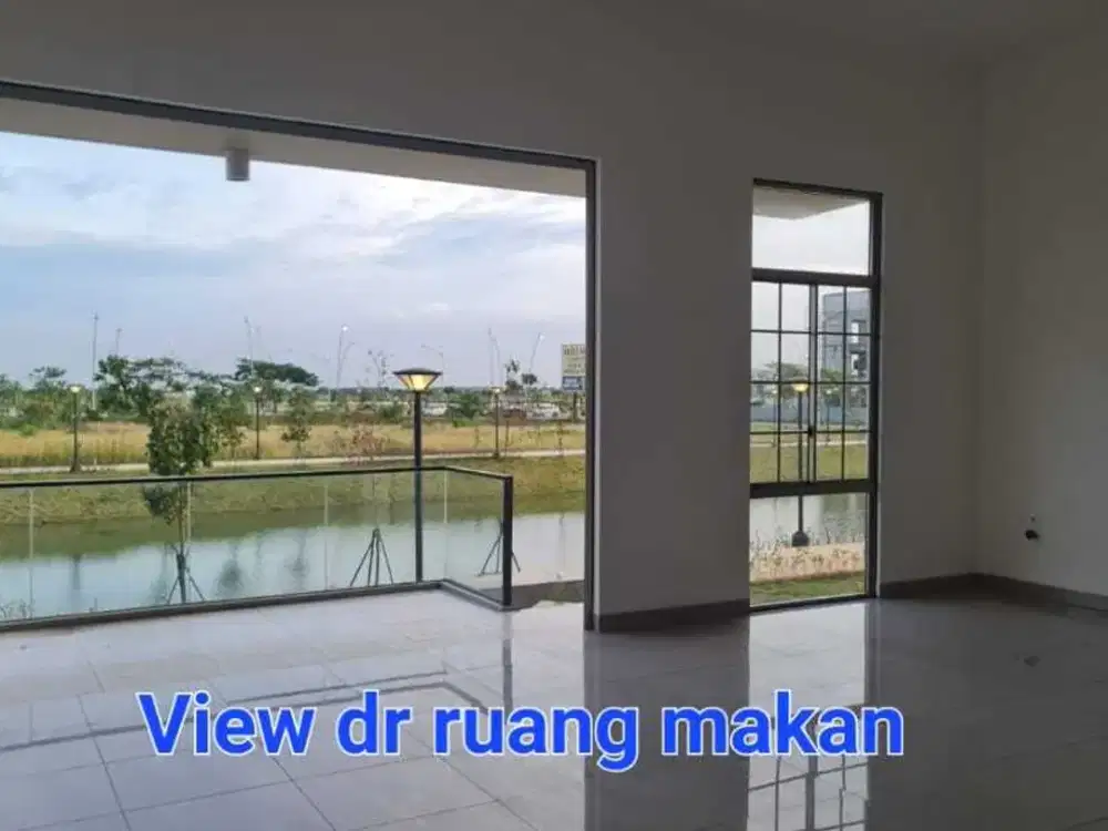sewa rumah PIK 2 uk 10x25m hadap danau kosongan