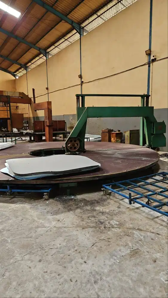 Mesin potong carrousel Busa