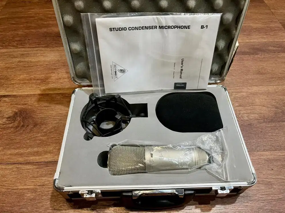 Behringer B-1 Studio Condenser Microphone