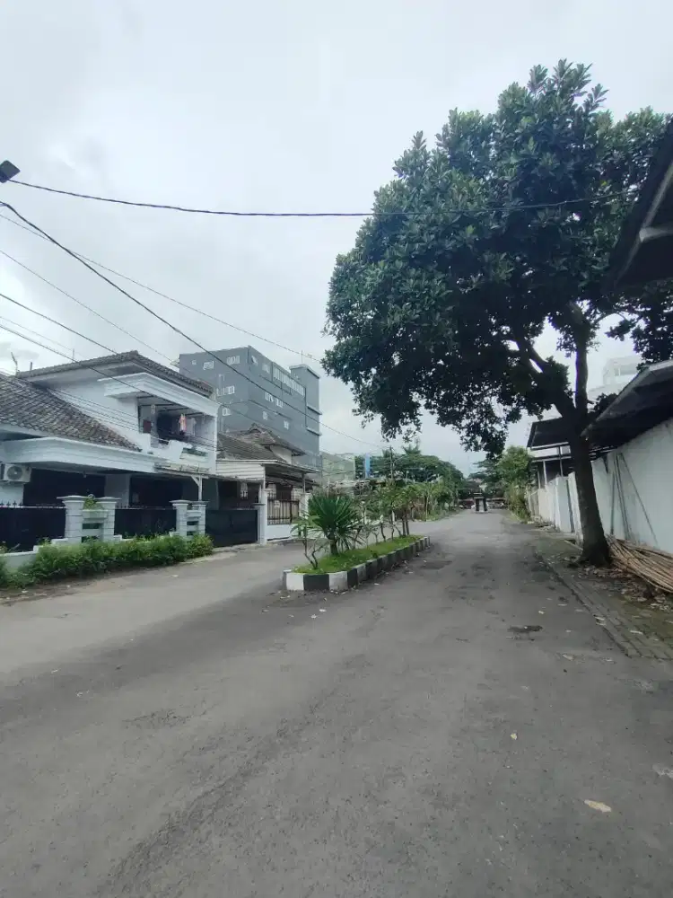 Rumah Kost Candi Mendut Barat 50Meter Dari Suhat