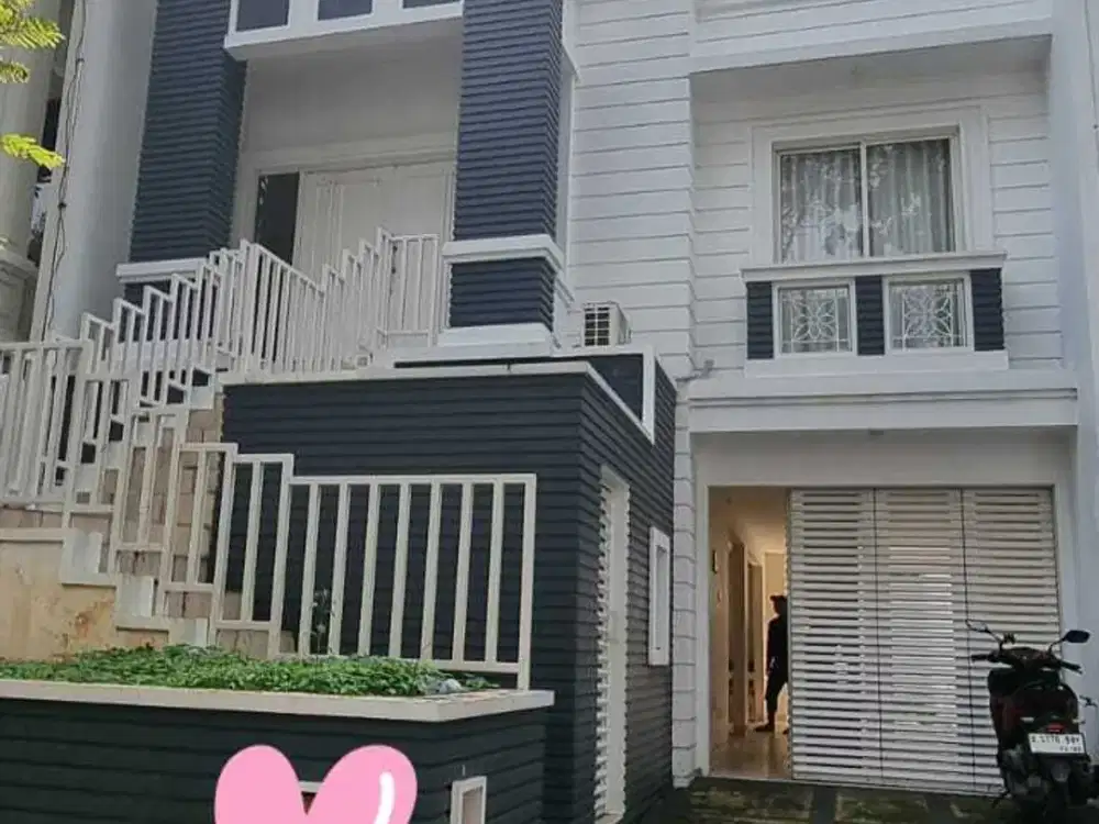 sewa rumah garden house PIK uk 8x25m kosongan