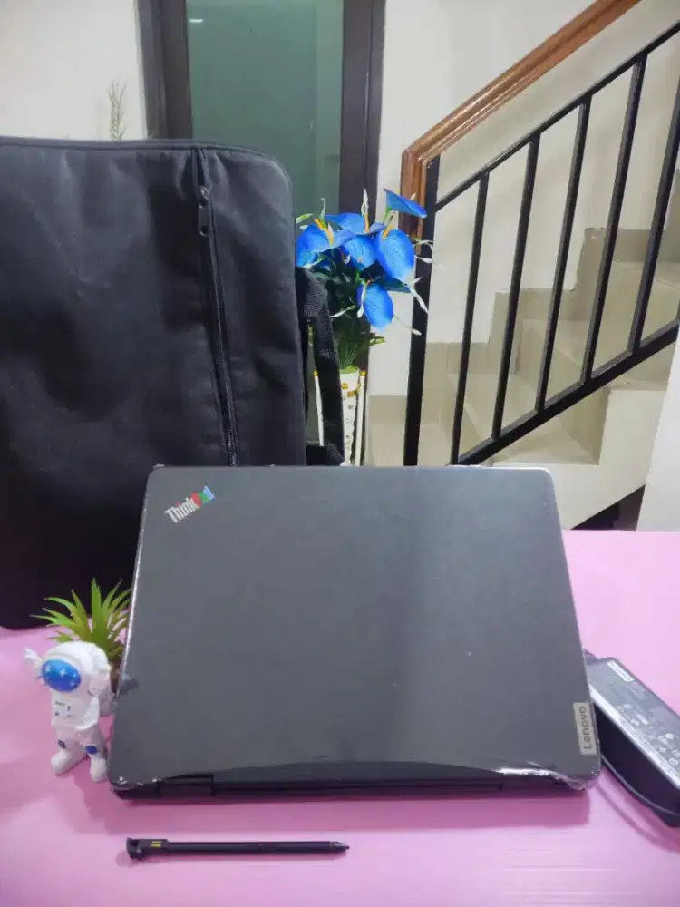 Laptop Lenovo Yoga 11e TOUCHSCREEN +PEN SSD 512GB