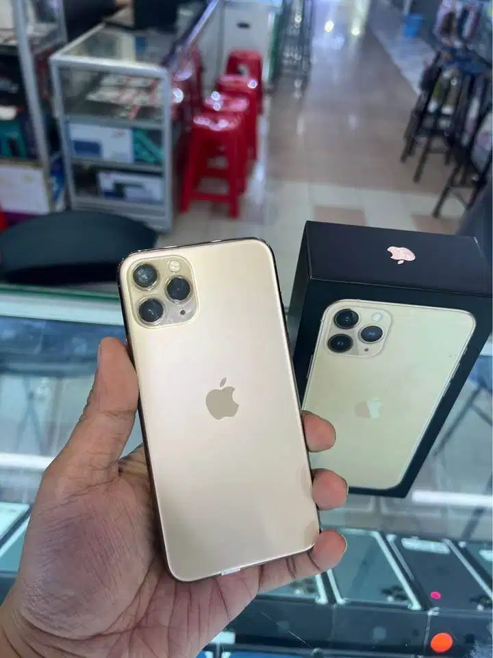 Iphone 11 PRO 512 GB IBOX (GOLD) Fullset Joss