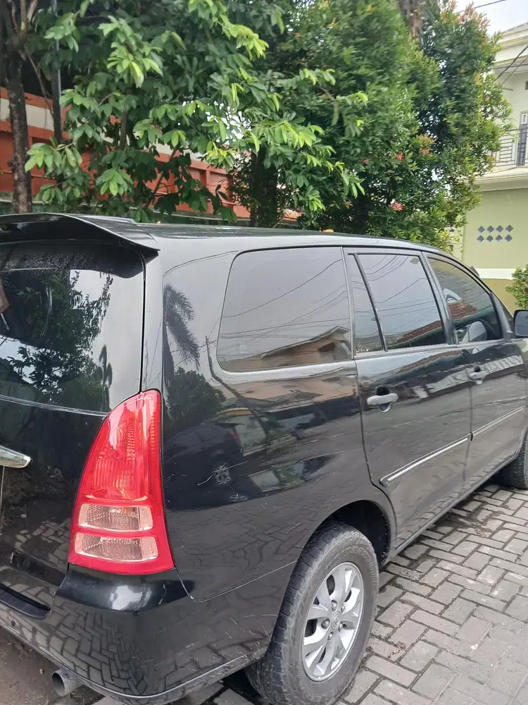 Toyota Kijang Innova 2024 Bensin