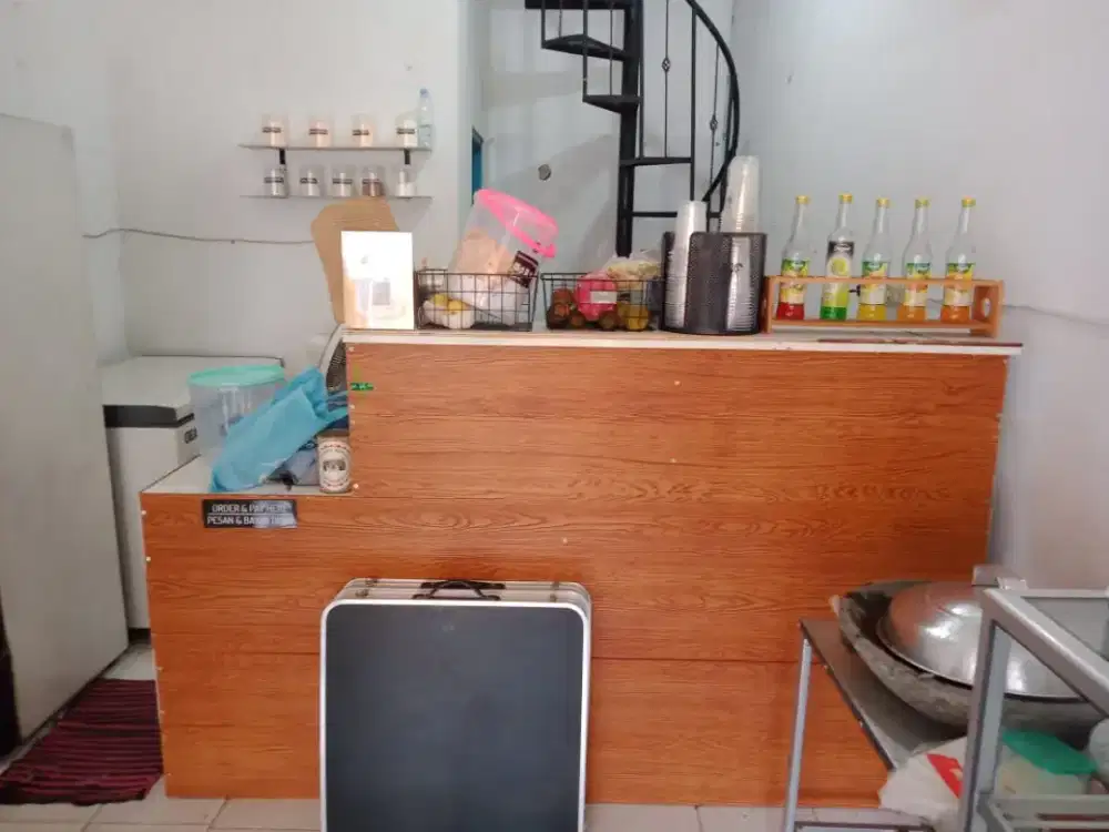 Meja Bar baru pake 4 bulan NEGO