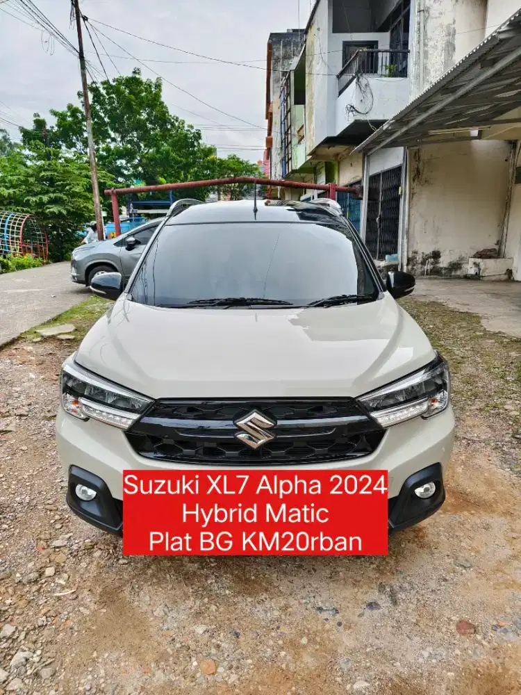 Suzuki XL7 Alpha Hybrid Matic 2024