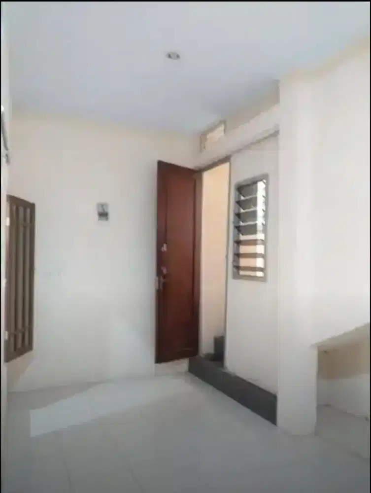 Rumah di Kontrakan Cocok Untuk karyawan / karyawati