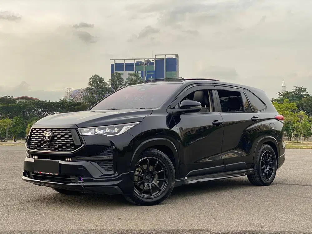 Toyota Innova Zenix Q Modellista Hybrid AT 2023