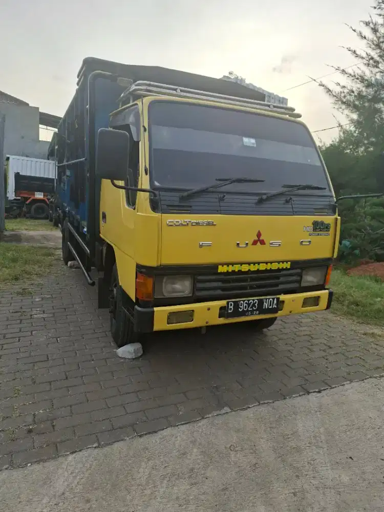 Mitsubishi Colt Diesel .HD.100.PS.Power Stering CDD.6.Ban Bak Central