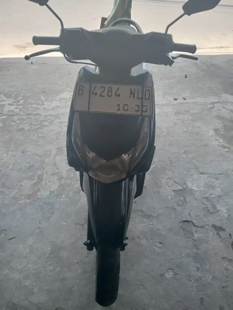 Jual motor Honda beat karbu THN 2012