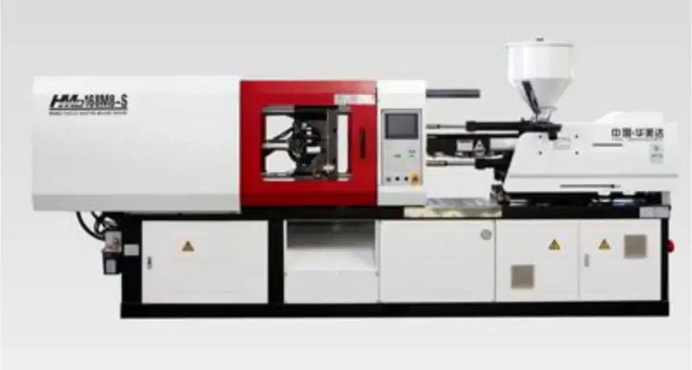 Teknisi mesin injection dan blowing